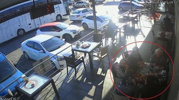 11 kişinin öldüğü otobüs, kazadan 2 saat önce mola vermiş; yolcuların kahvaltı yaptığı anlar kamerada