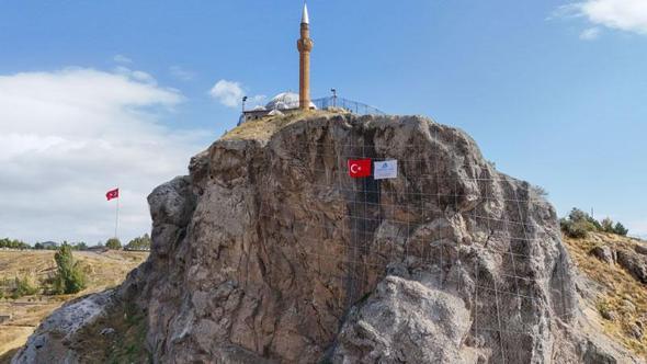Sivas'ın sembol kayalıklarında ıslah çalışmaları tamamlandı