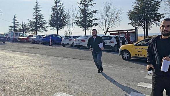 Lastiği patlayan otomobildeki 3 adayı, KPSS'ye jandarma ekipleri yetiştirdi