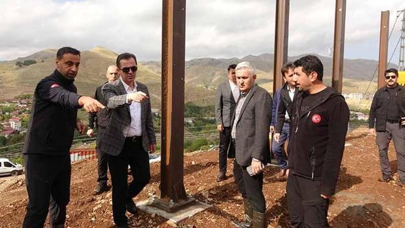 Bitlis’te çığ riskine karşı 1270 metrelik kar perdesi yapılacak
