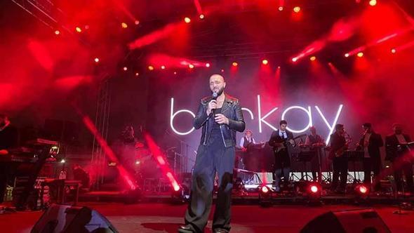 Bursa’da 29 Ekim Cumhuriyet Bayramı kutlamaları Berkay konseriyle sona erdi