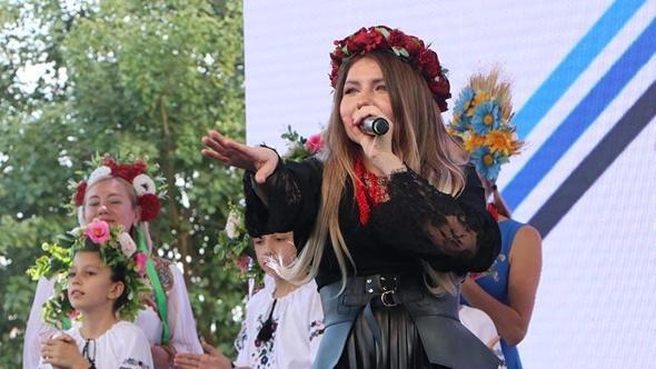 Ukraynalıların gösterileri Adana Gençlik ve Kültür Şenliği’ne renk kattı