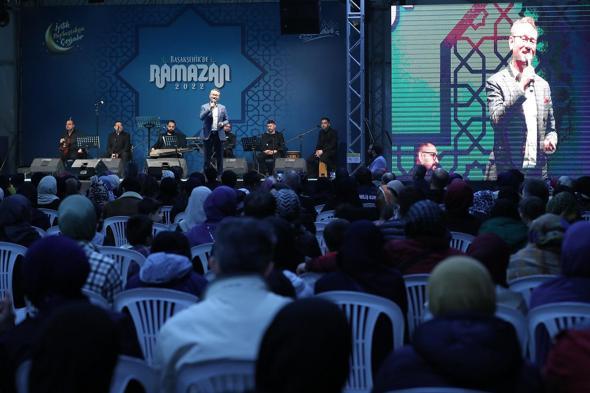 Başakşehirde Ramazan etkinlikleri Kent Meydanında düzenlendi