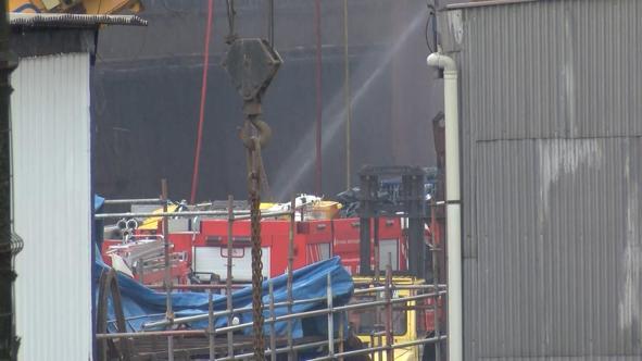 Tuzla Tersanesi’nde gemide yangın