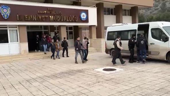 81 ilde 16 bin kişiyi dolandıran şebeke çökertildi