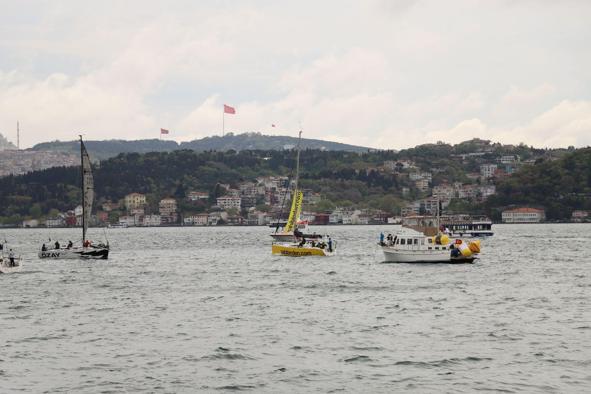 İstanbul Boğazında BAU Bosphorus Sailing Cup heyecanı