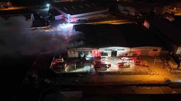 Kayseri’de mobilya fabrikasında yangın