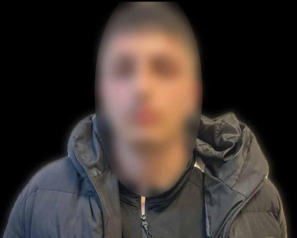 Maslak’ta oto tamirhanesine silahlı saldırı düzenledi suçüstü yakalandı: 5 milyon lira haraç iddiası