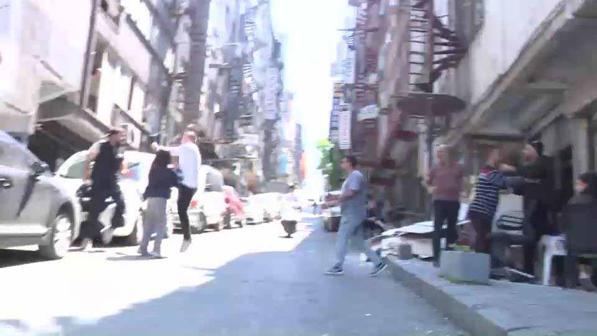 Güngörende iş yerindeki patlama kamerada: Gazetecilere saldırdılar