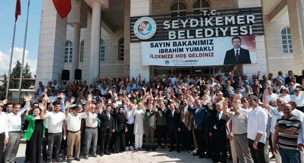 Bakan Yumaklı: Süt Üretimi Odaklı Organize Tarım Bölgesi için 2027de ilk kazma vurulacak