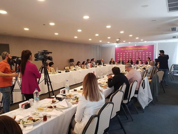 Uğur Okulları İzmir’de 10’uncu kampüsünü Tireye açtı