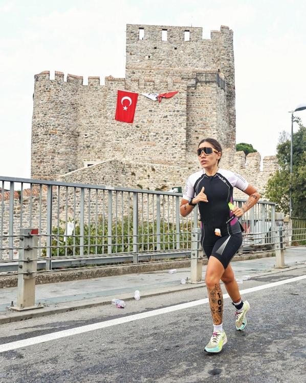 Dünyada iki kıta arasında gerçekleşen tek triatlon yarışması Oral-B Challenge İstanbul, Beykoz’da yapıldı