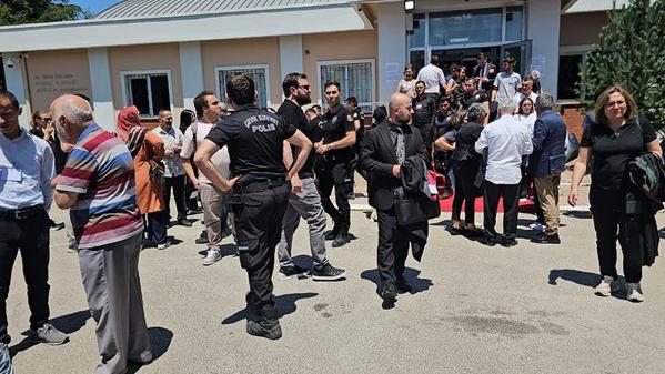 78 kişinin öldüğü Kartalkaya’daki otel yangınına ilişkin davanın ilk duruşması başladı