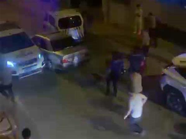 Husumetlilerinin üzerine otomobil sürüp, zorla araca bindirmeye çalıştı