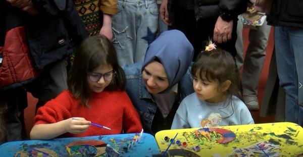 Bakan Göktaş, Külliyede Ramazan etkinlik alanını ziyaret etti