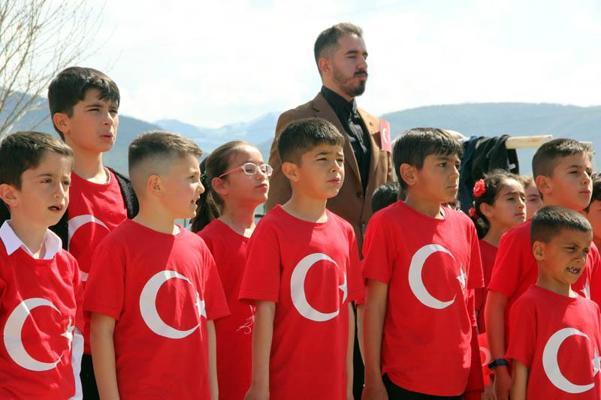 23 Nisan tüm yurtta coşkuyla kutlanıyor