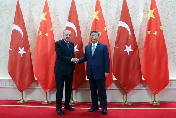 Cumhurbaşkanı Erdoğan, Çin Devlet Başkanı Şi ile bir araya geldi