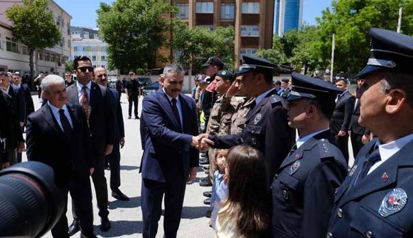 Bakan Çiftçi: Cenabıhak kıyamete kadar bu aziz milleti birlik ve beraberlik içerisinde yaşamayı nasip etsin
