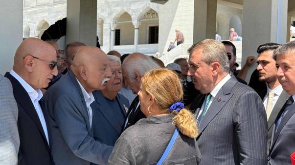 Eski Sağlık Bakanı Şıvgın için TBMMde tören