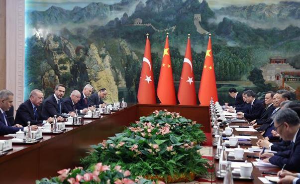 Cumhurbaşkanı Erdoğan, Çin Devlet Başkanı Şi ile bir araya geldi