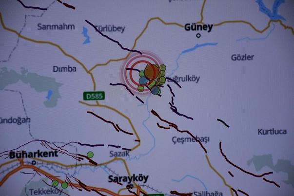 Denizlide 5.1 büyüklüğünde deprem