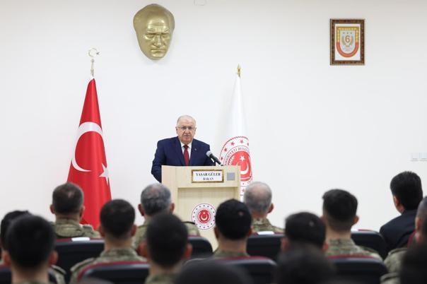 Bakan Güler, Kiliste birlikleri denetledi