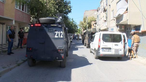 Başakşehirde 2 kişiyi öldürüp Fatihte 2 polisi vuran saldırgan yakalandı