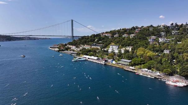 İstanbul Boğazı’nda yüzme yarışında Rus yüzücü kayboldu; soruşturma başlatıldı