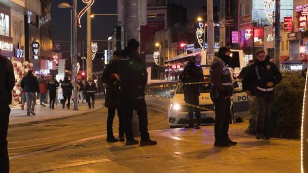 İstanbulda yeni yıla saatler kala yoğunluk