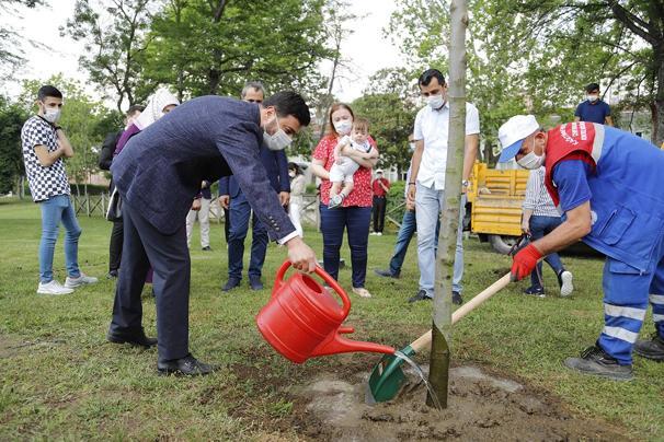 Kağıthane’de yeni doğan bebeklere ‘hoş geldin’ hediyesi