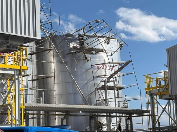 Petrokimya tesisinde patlama: 2 ölü