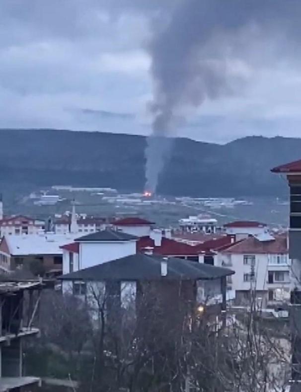 Kastamonuda tekstil ve filtre malzemeleri üretilen fabrikada yangın