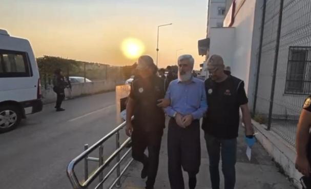 Furkan Vakfı’na operasyon: Alparslan Kuytul ve eşi ile çok sayıda kişiye gözaltı