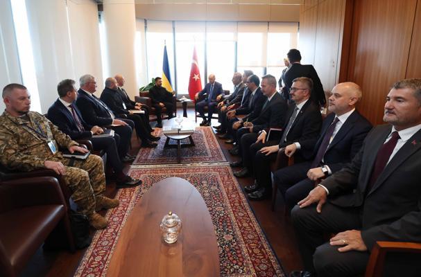 Cumhurbaşkanı Erdoğan, Ukrayna Devlet Başkanı Zelenskiy ile görüştü
