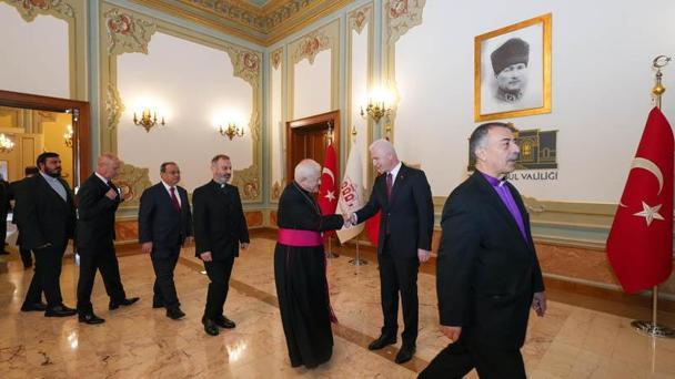 İstanbul Valiliğinde Cumhuriyetin 101.yılı kabul töreni