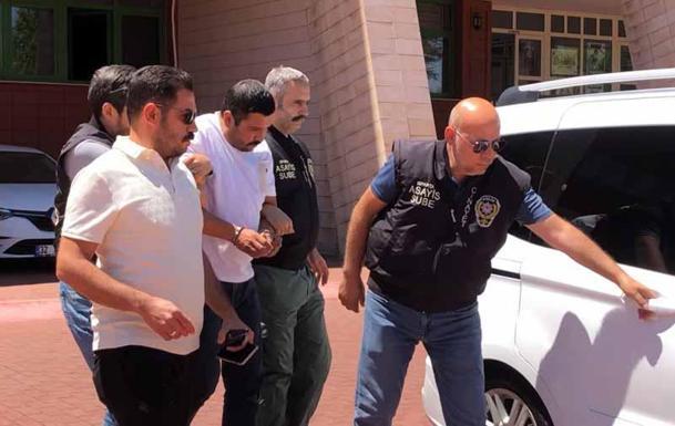 Oğullarının katiline 26 yıl hapis kararını, yaşasın adalet diyerek alkışladılar