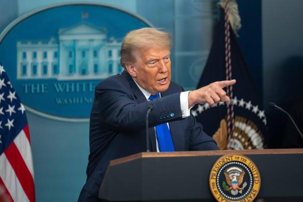 Trump: Obama, vatana ihanet suçu işledi