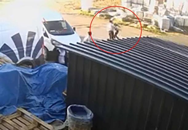 Adanadaki cinayetin güvenlik kamerası görüntüleri ortaya çıktı