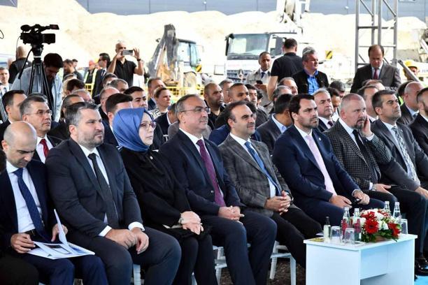 Bakan Kacır: Türkiye’nin planlı sanayi alanlarını büyütmeye devam edeceğiz