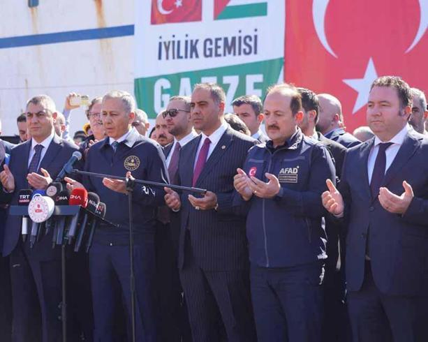 Mersinden Gazzeye 17nci İyilik Gemisi yola çıktı