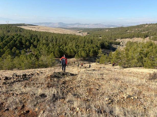 2 hafta önce çıktığı evine dönmedi, 40 kilometrekarelik alanda izine rastlanmadı