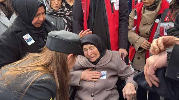 Şehitler memleketlerinde son yolculuğuna uğurlandı