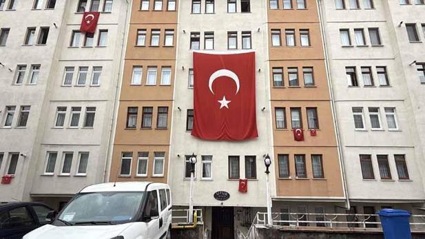 Şehit Astsubay Özcanın babası: En büyük tesellim şehit babası olmam