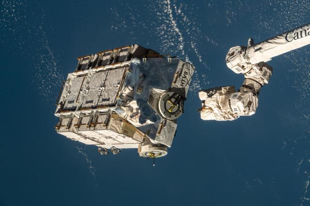 NASA, evin çatısına düşen nesnenin ISS’ten düştüğünü doğruladı