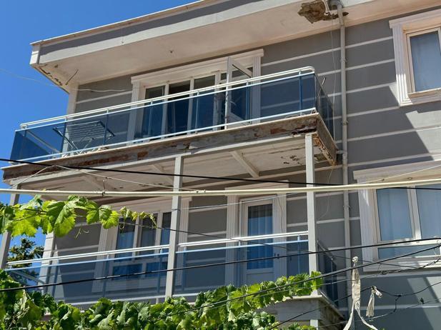 Eşini ve üvey oğlunu öldüren şüpheli, cezaevinde intihar etti