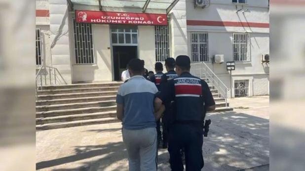 20 ilde FETÖye operasyon; 50 gözaltı