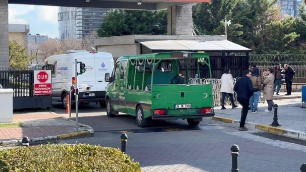 İstanbulda 7 kişiyi öldürüp intihar etti; 5 cenaze Adli Tıptan teslim alındı