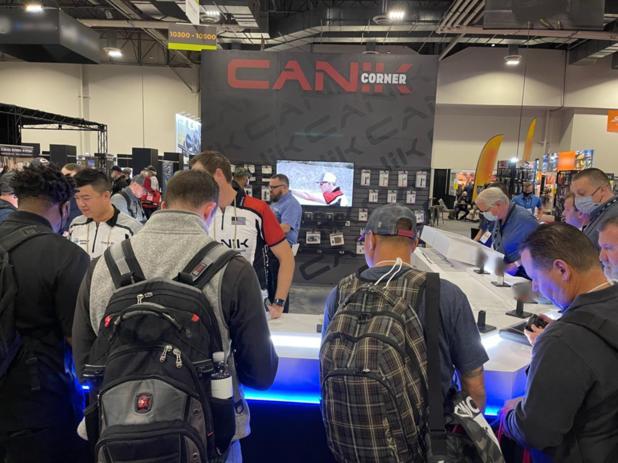 CANİK, ABD’deki avcılık ve atıcılık fuarında Türkiye’yi temsil ediyor