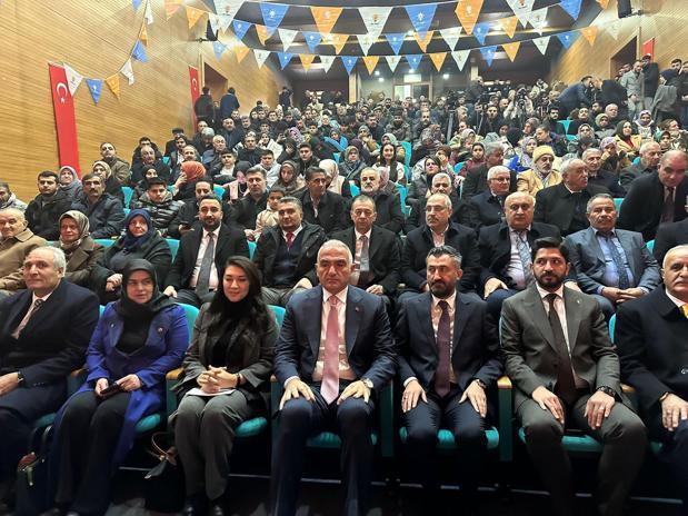 Bakan Ersoy: Turizm gelirinin 5 katı yükselişi, bir başarı öyküsü