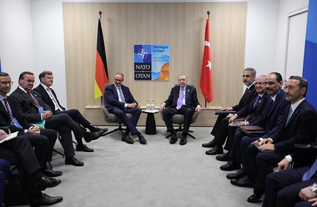 Cumhurbaşkanı Erdoğan, Almanya Başbakanı Merz ile görüştü